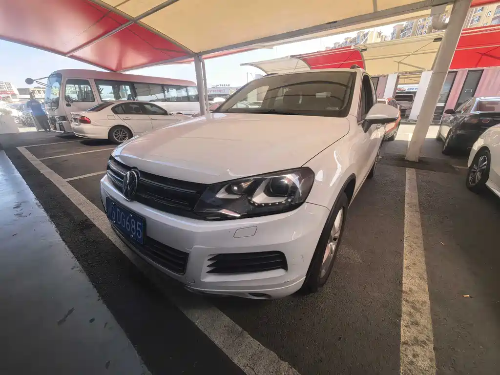 Volkswagen Touareg 2014