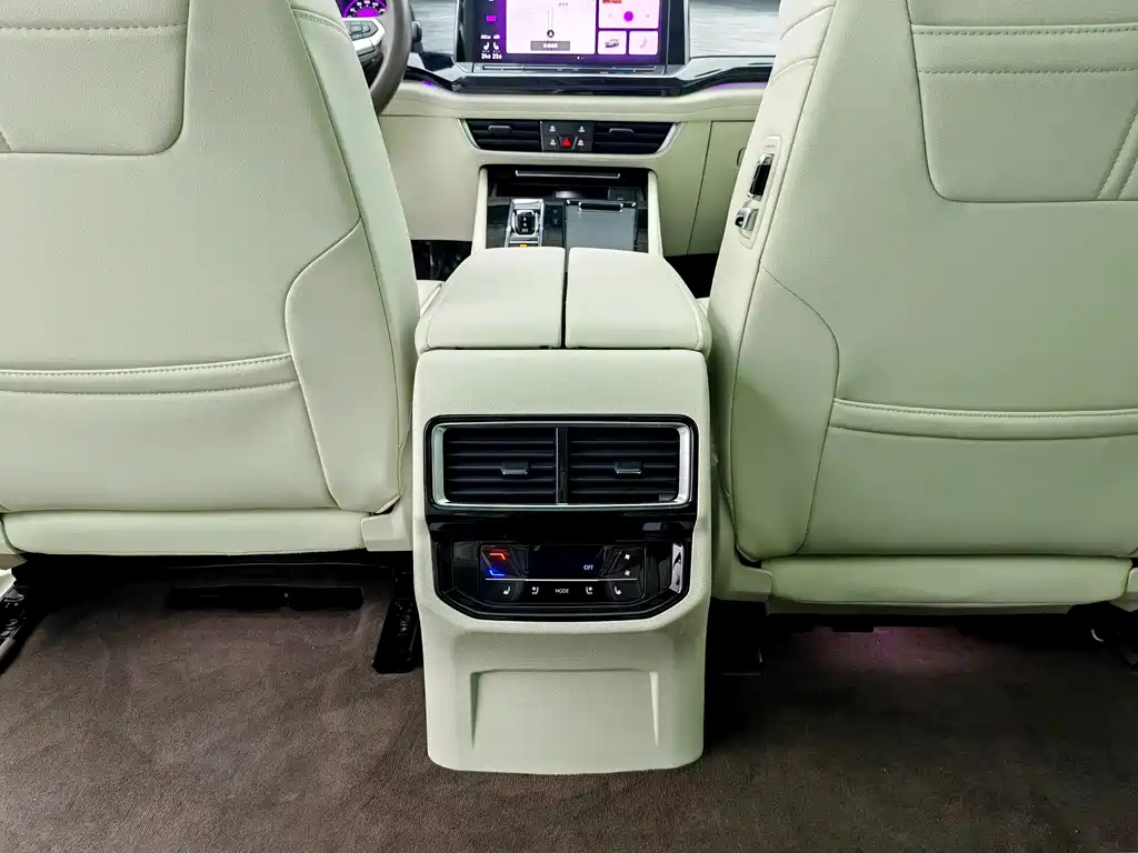 Volkswagen Viloran — миниатюра 15