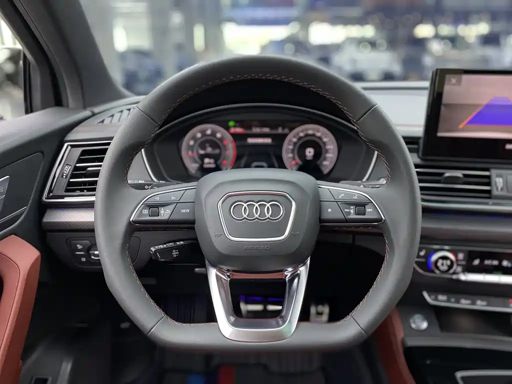 Audi Q5L — миниатюра 12