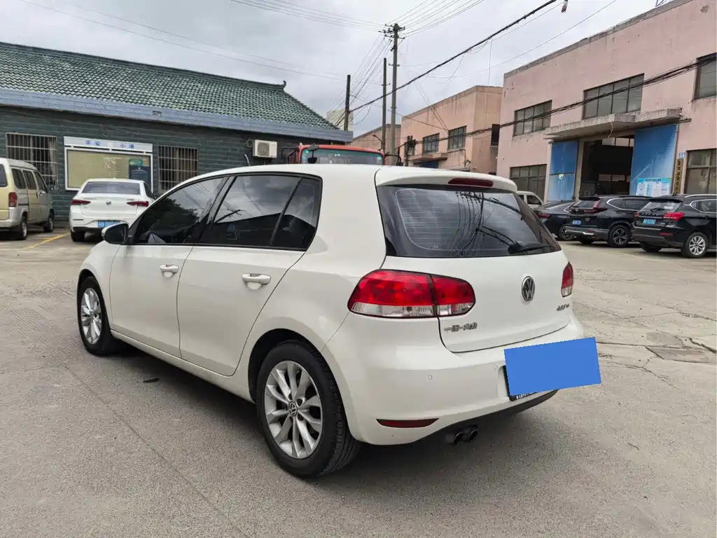 Volkswagen Golf — миниатюра 10