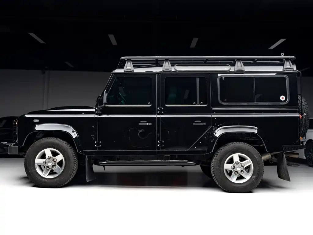 Land Rover Land Rover Defender