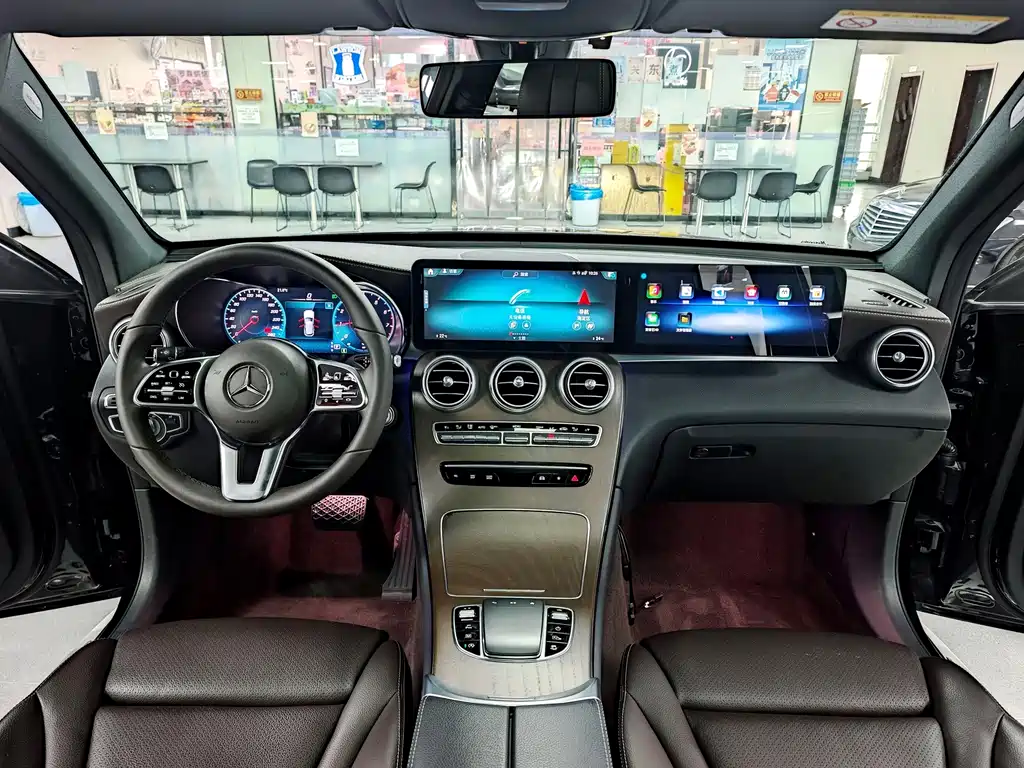 Mercedes-Benz GLC — миниатюра 7