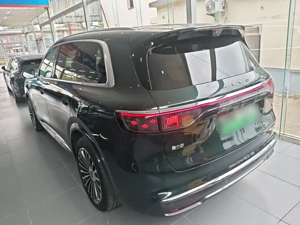 AITO AITO M8 — миниатюра 5