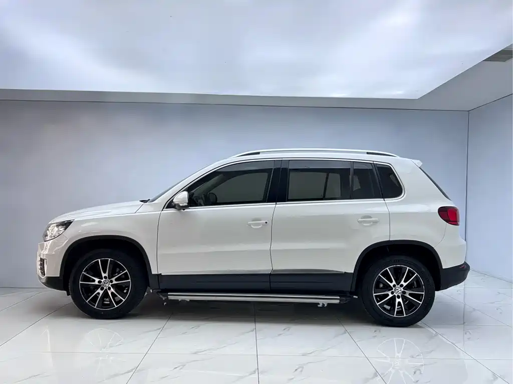 Volkswagen Tiguan 2013 1.8TSI AT Luxury