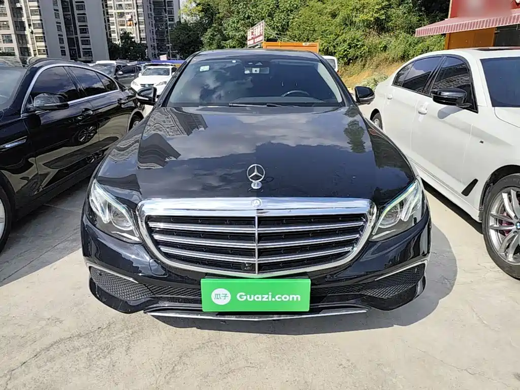 Mercedes-Benz E-Class — миниатюра 3