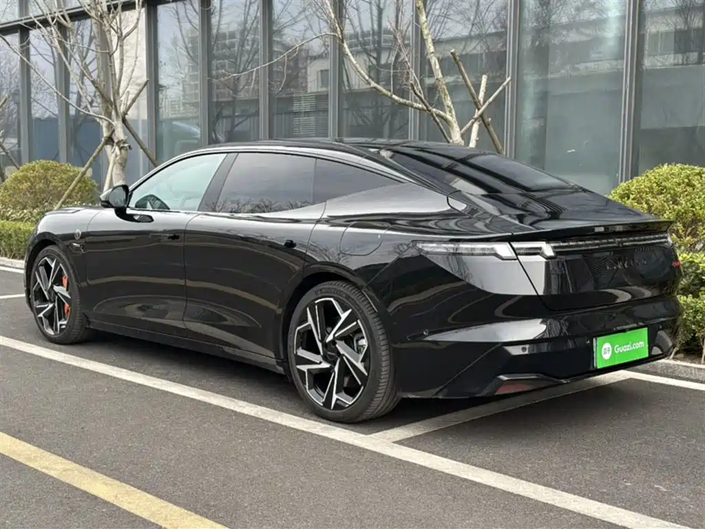 Lynk & Co Z10 2024 STARBUFF 95kWh 680km Smart Drive