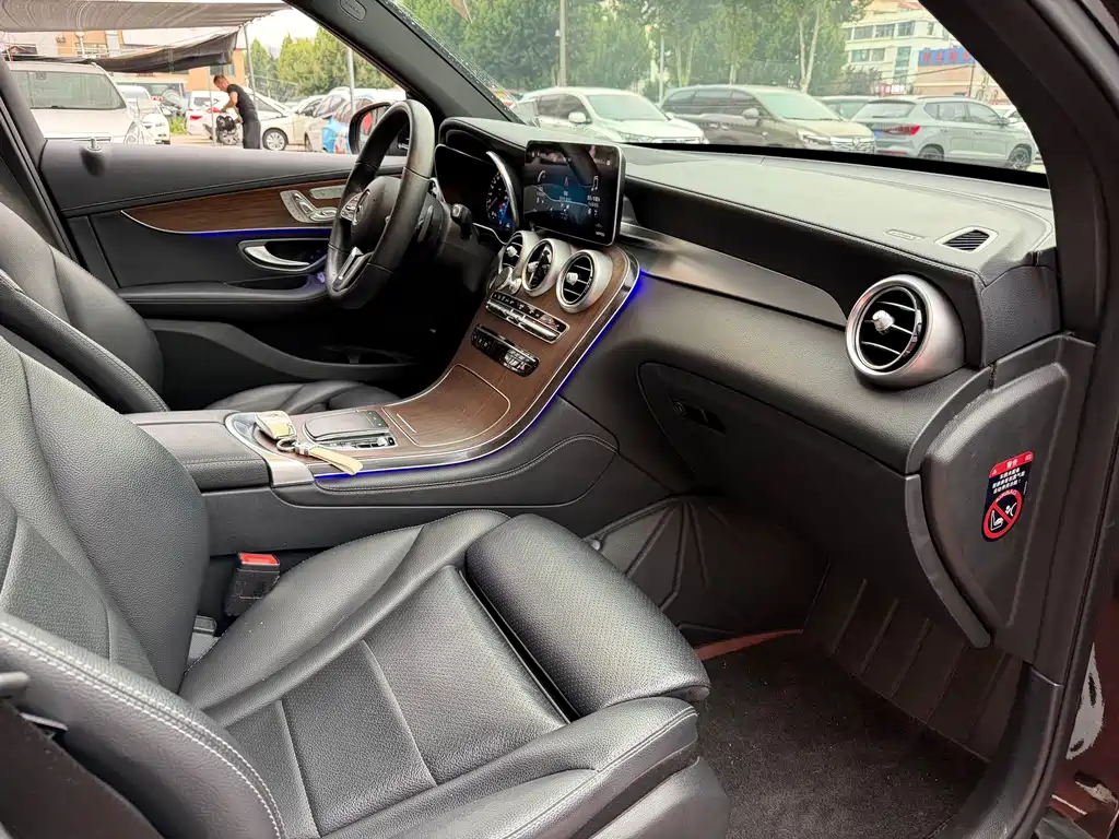 Mercedes-Benz GLC — миниатюра 14