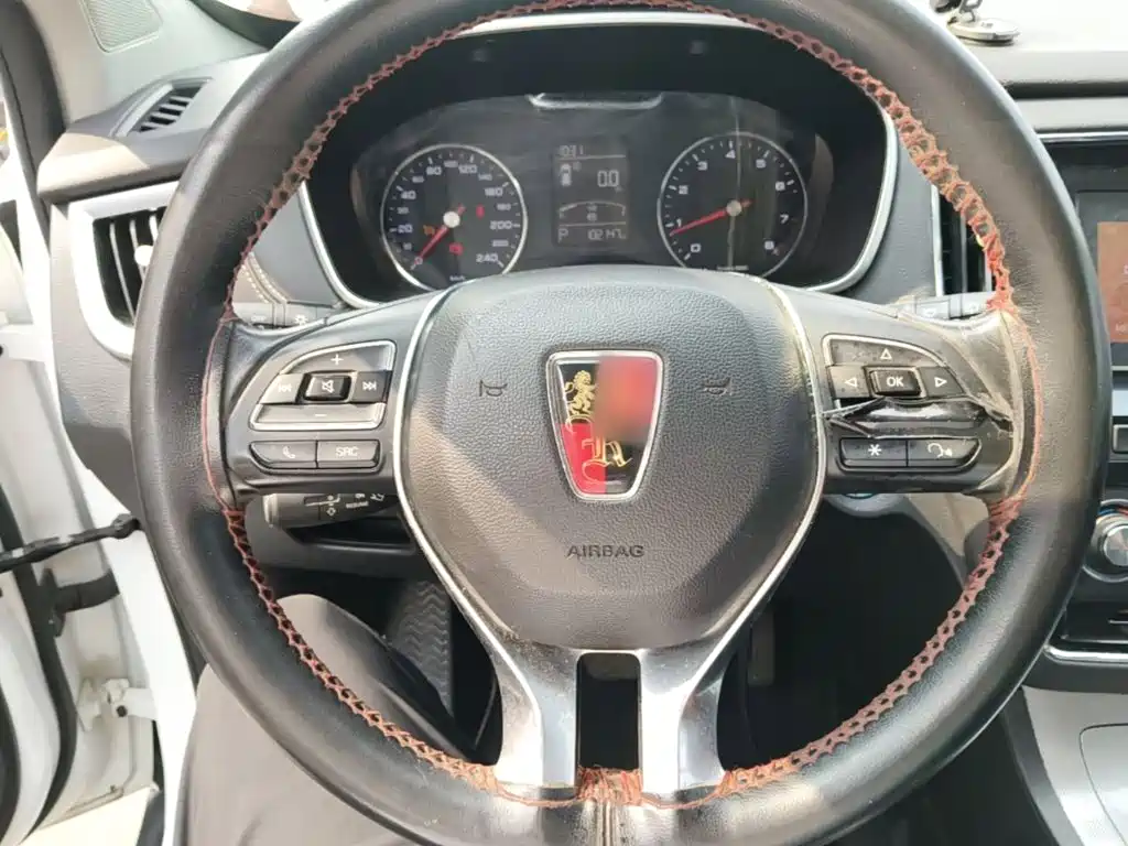 Roewe RX5 — миниатюра 11