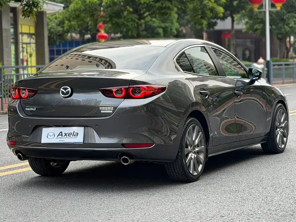 Mazda 3 Axela — миниатюра 13