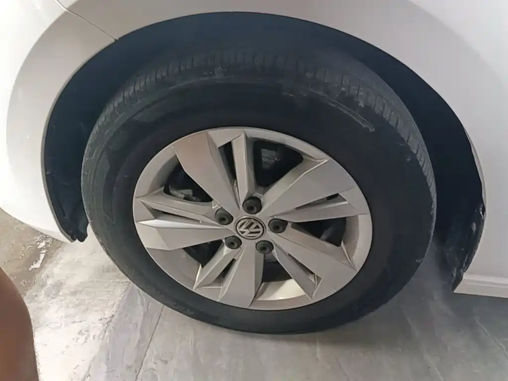 Volkswagen Polo — миниатюра 23
