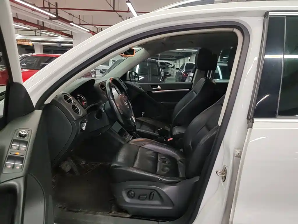 Volkswagen Tiguan — миниатюра 15