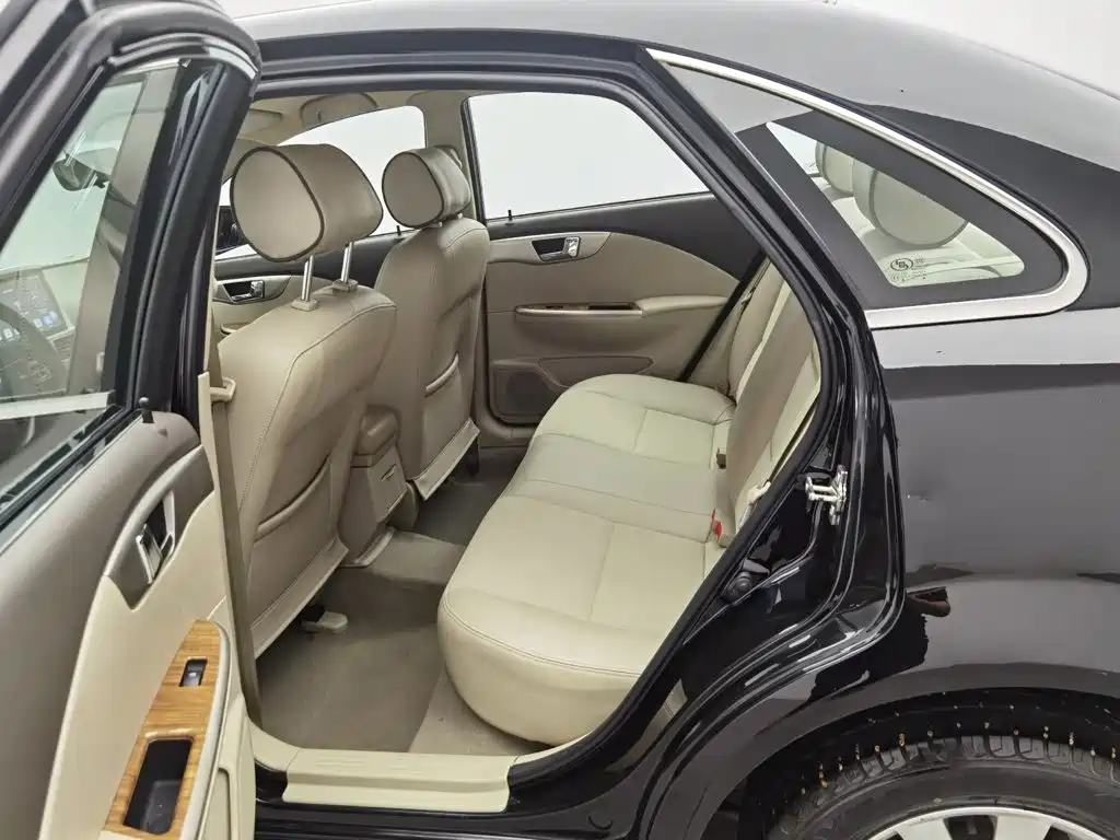 Buick Excelle — миниатюра 15
