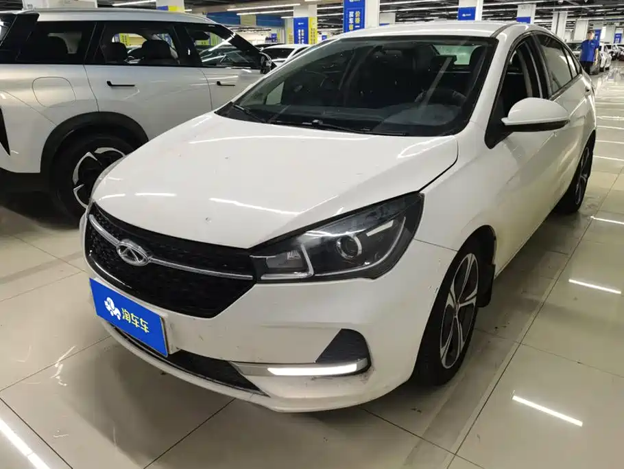 Chery Arrizo 5
