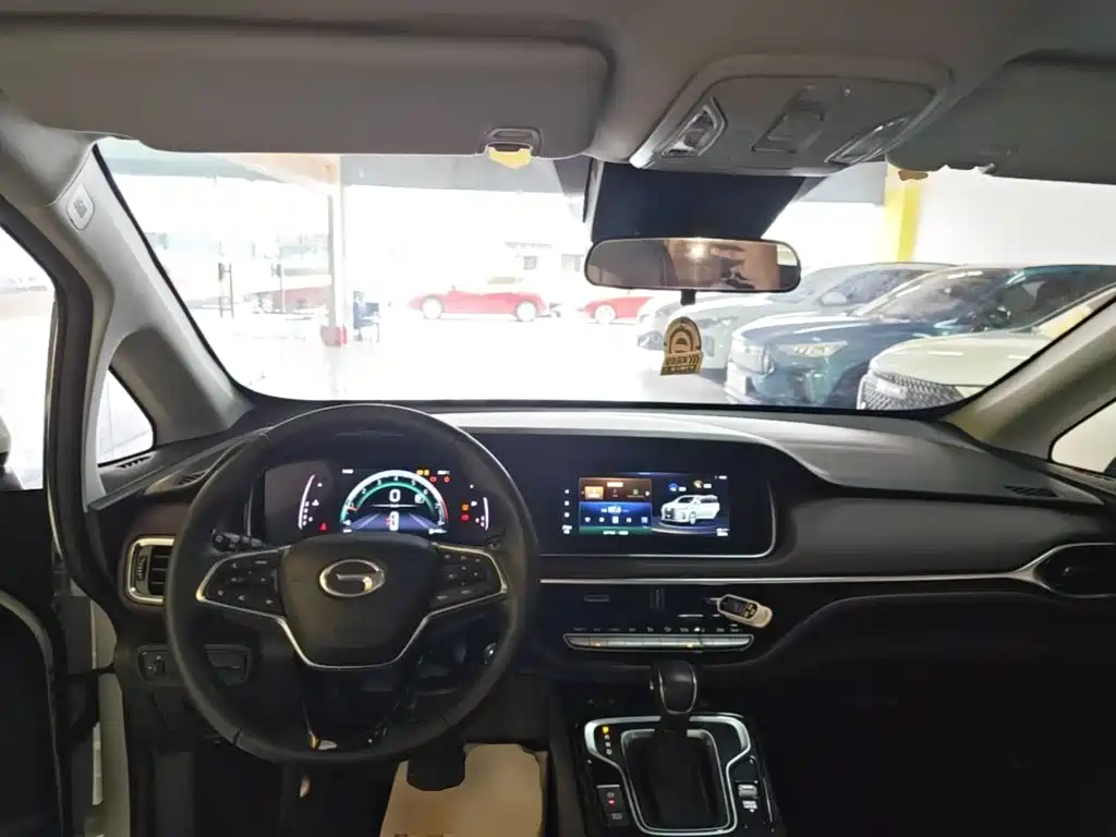 GAC Motor Trumpchi M6 — миниатюра 10