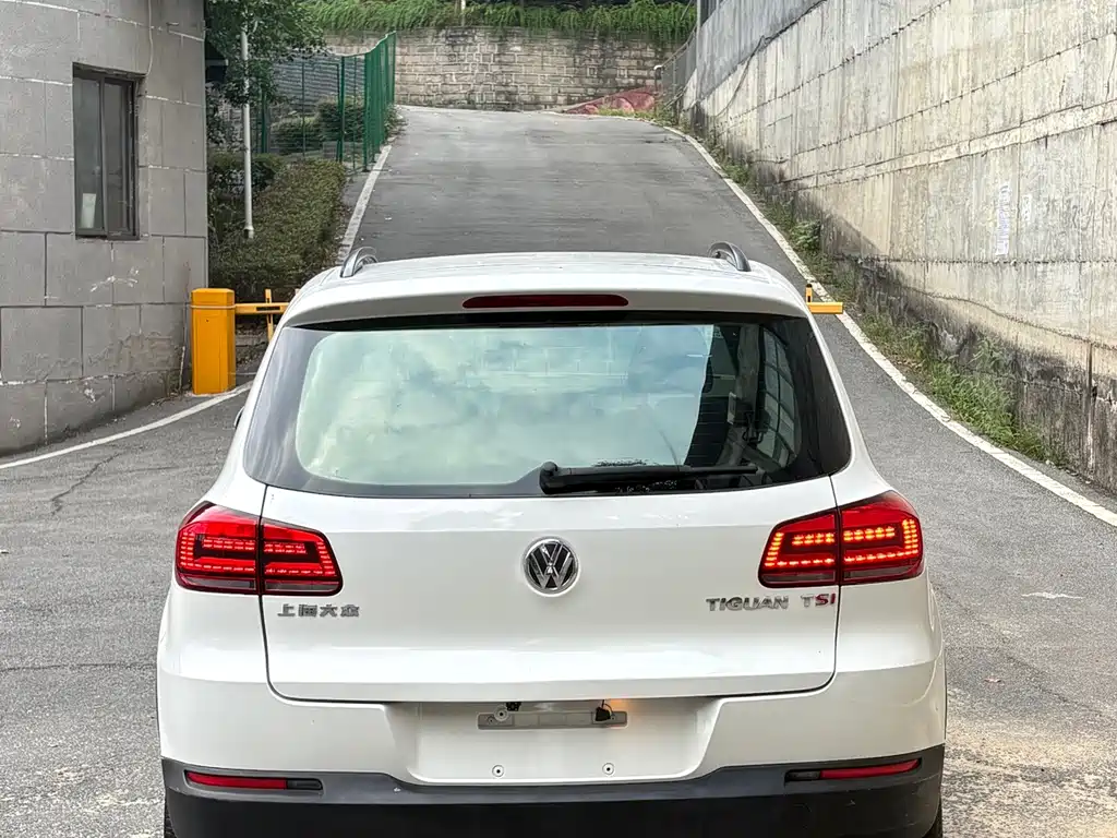 Volkswagen Tiguan — миниатюра 5