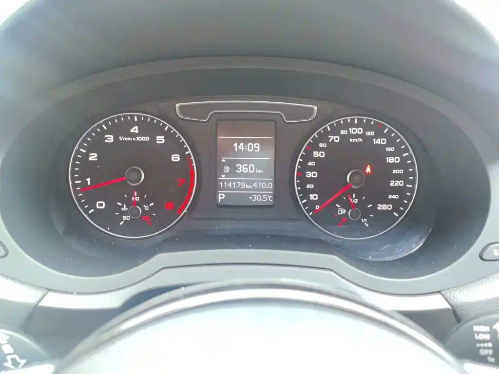 Audi Q3 — миниатюра 5