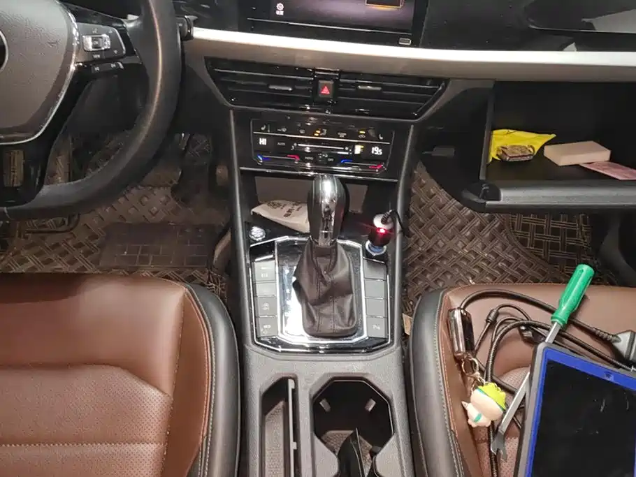 Volkswagen Lavida — миниатюра 16