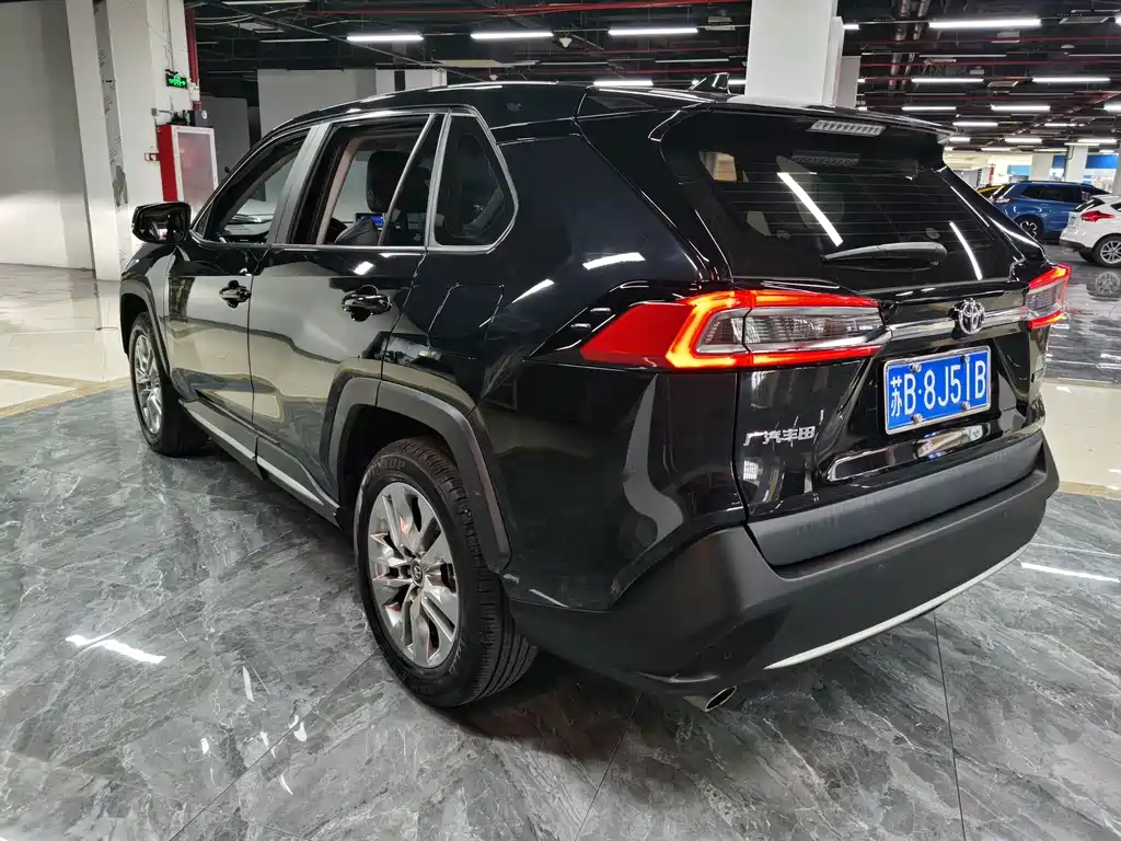 Toyota Wildlander — миниатюра 9