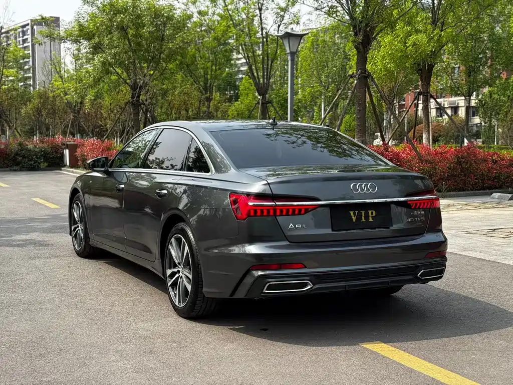 Audi A6L 2021 40 TFSI Luxury