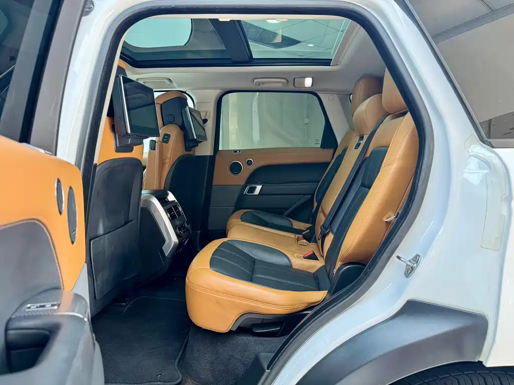 Land Rover Sport — миниатюра 10