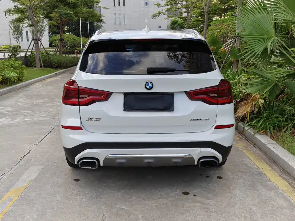 BMW X3 — миниатюра 4