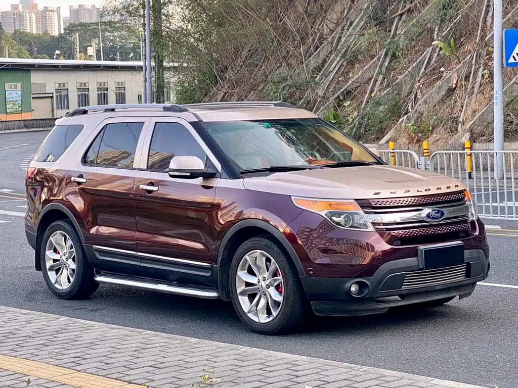Ford Explorer (Import) 3.5L Premium Type, фото 3
