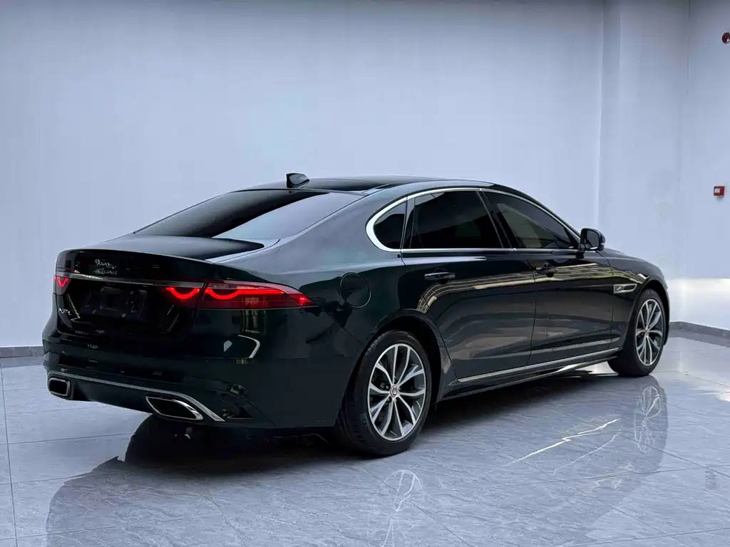 Jaguar XFL 2022 XFL 2.0T P250 Elite Sport