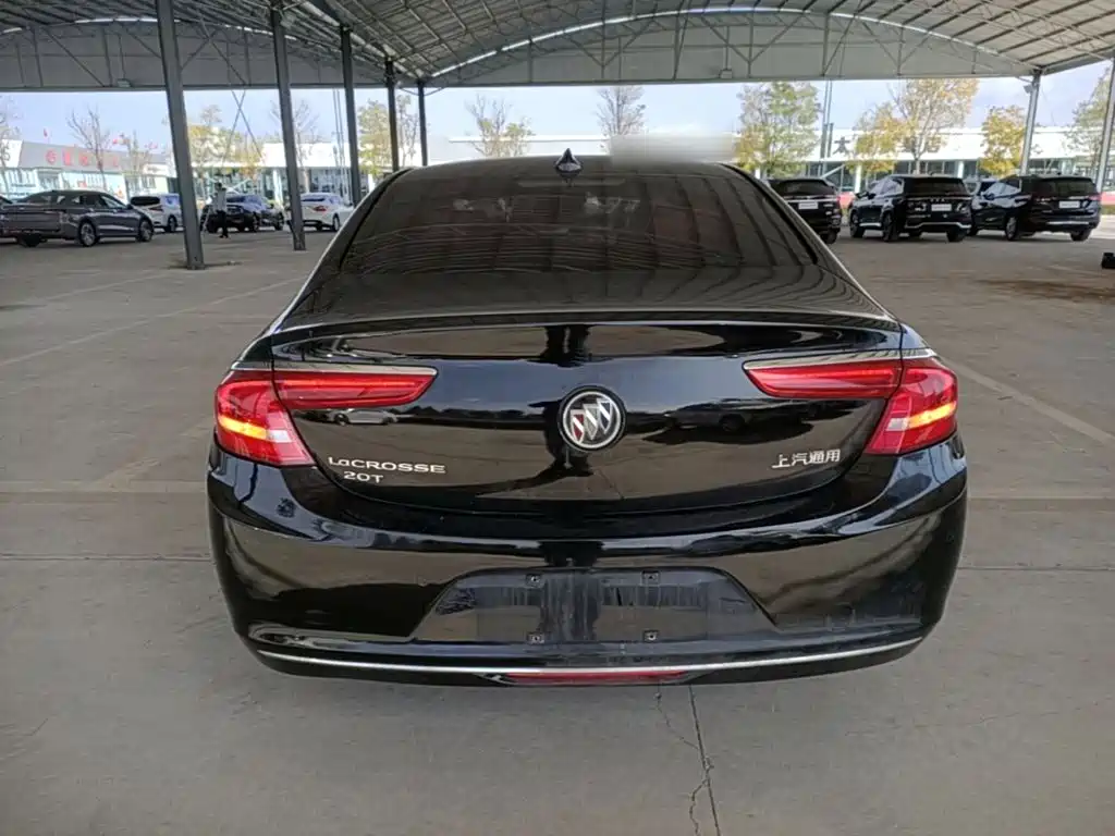 Buick LaCrosse — миниатюра 6