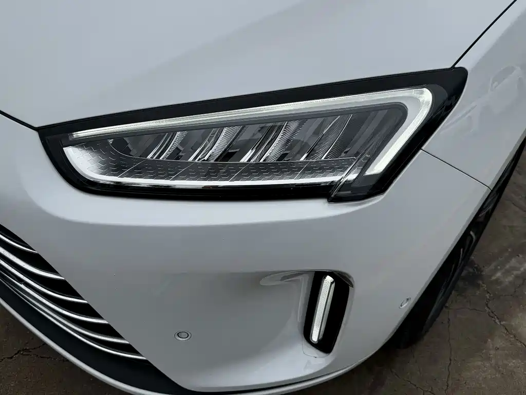 AITO Wenjie AITO M5 — миниатюра 15