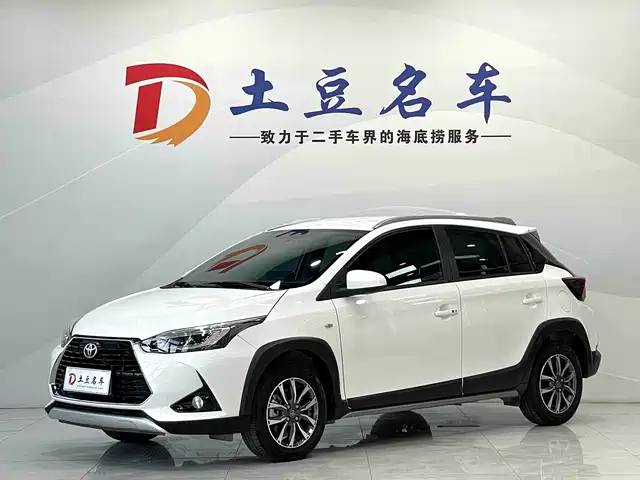Toyota Yaris L
