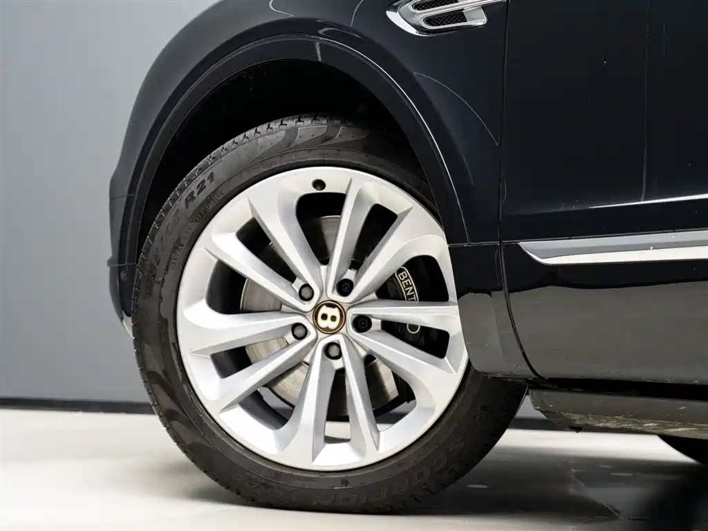 Bentley Bentayga 2019 4.0T V8