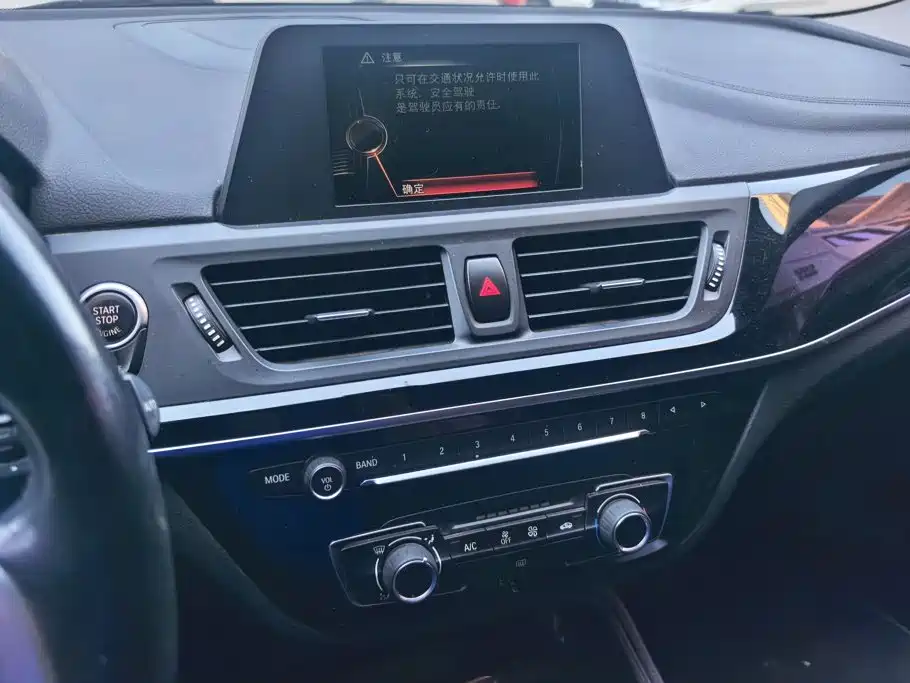BMW 1 Series — миниатюра 13
