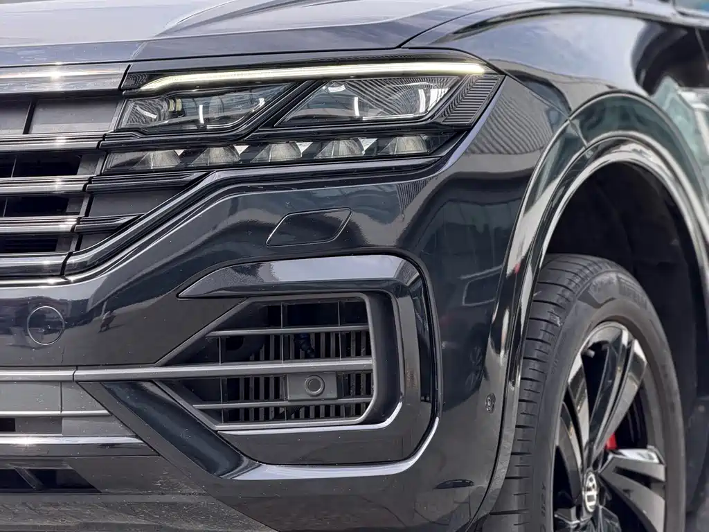 Volkswagen Touareg 2022 3.0TSI Sport