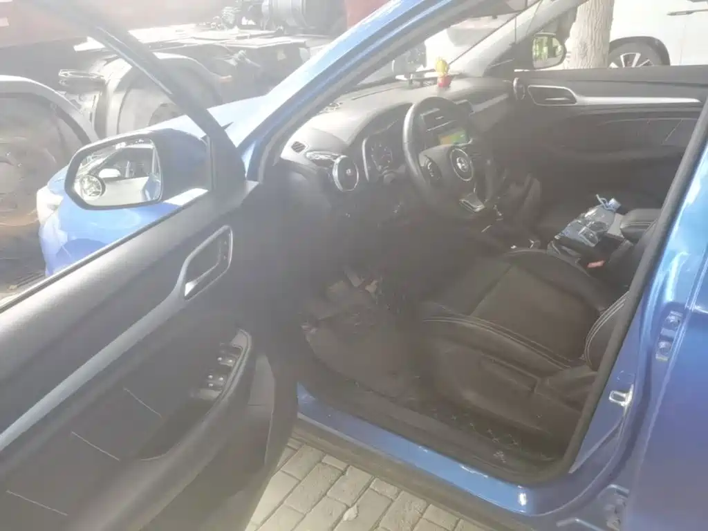 MG ZS — миниатюра 16