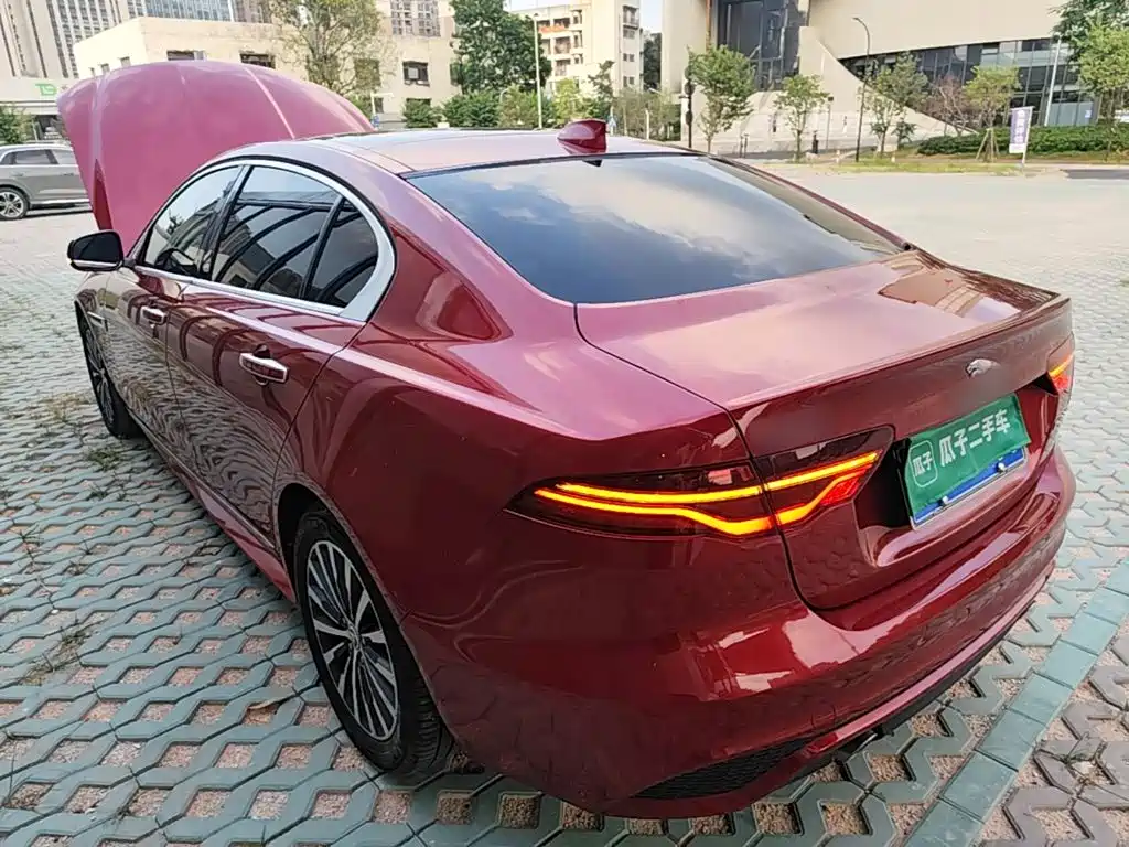 Jaguar XEL — миниатюра 5