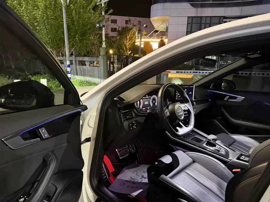 Audi A4L — миниатюра 4