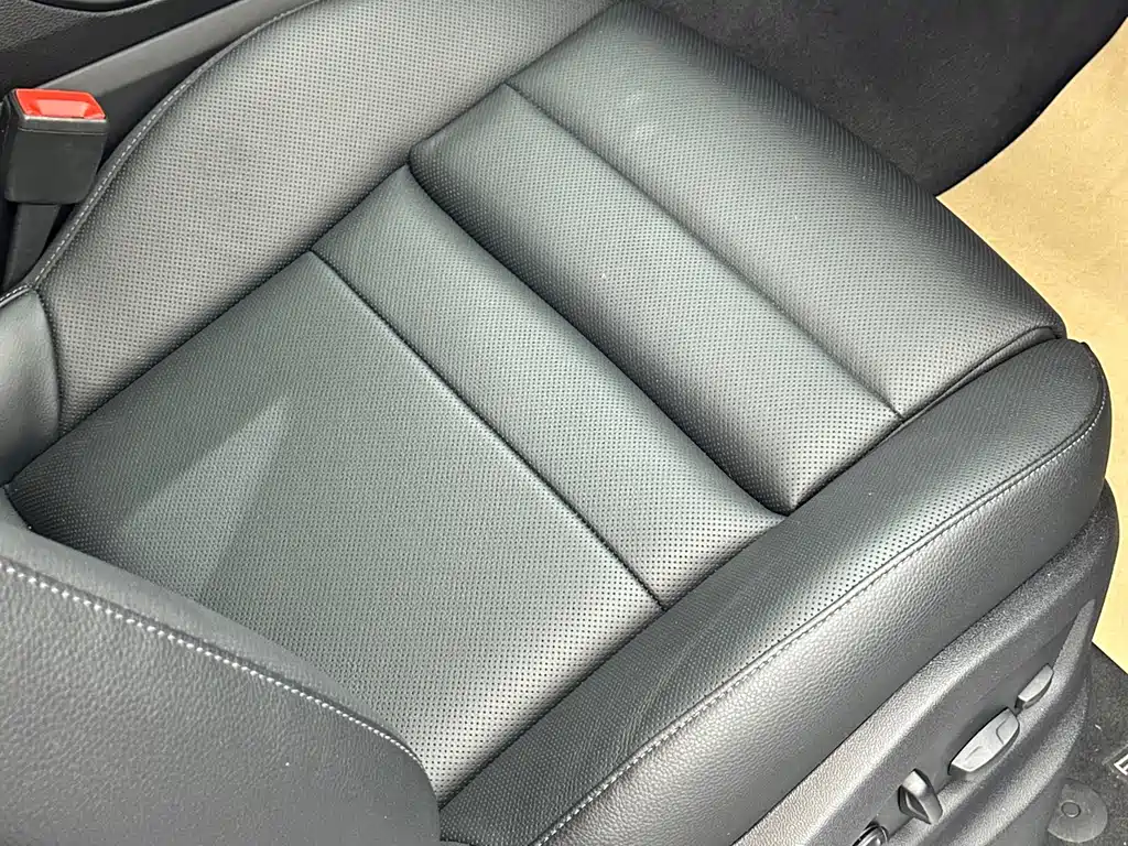 Porsche Cayenne — миниатюра 29