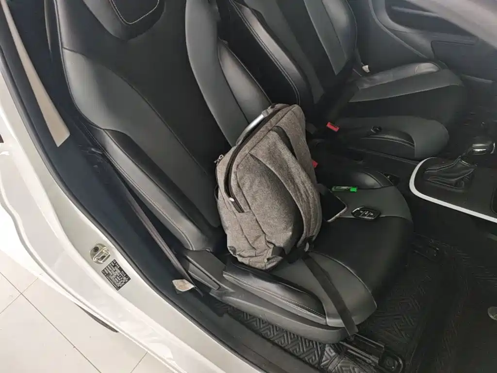 Roewe Clever — миниатюра 25