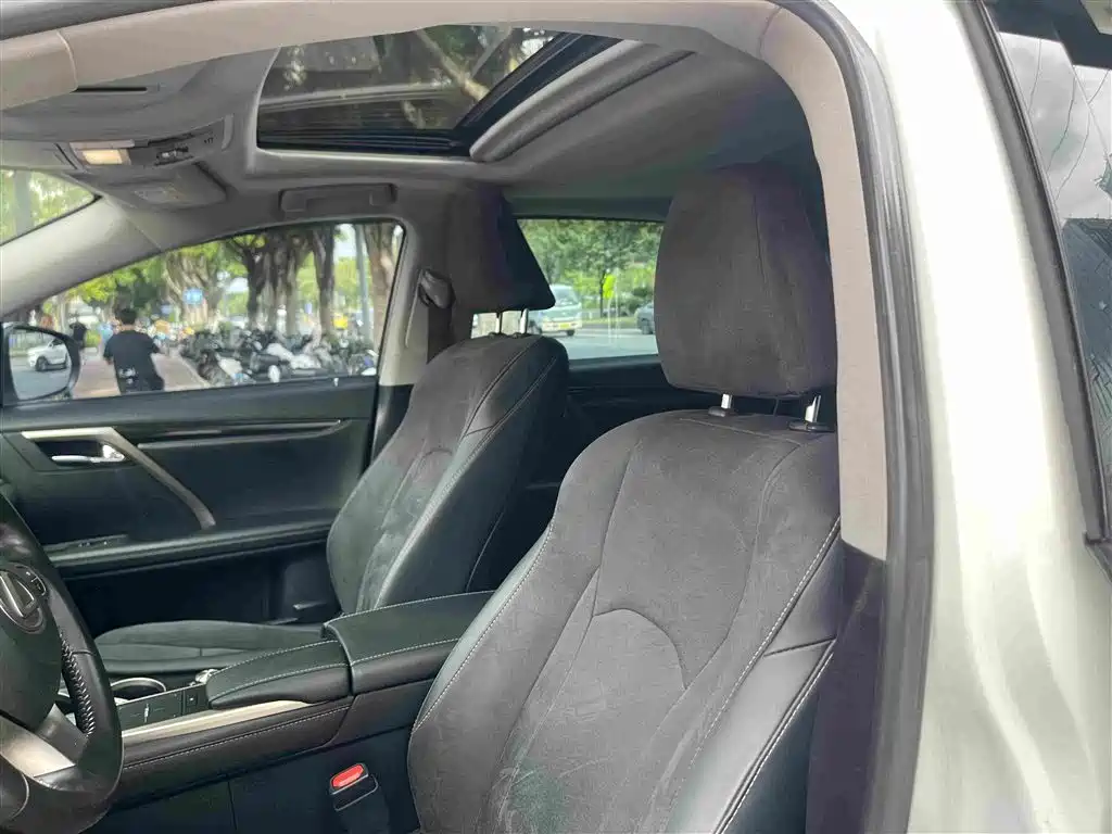 Lexus RX — миниатюра 9