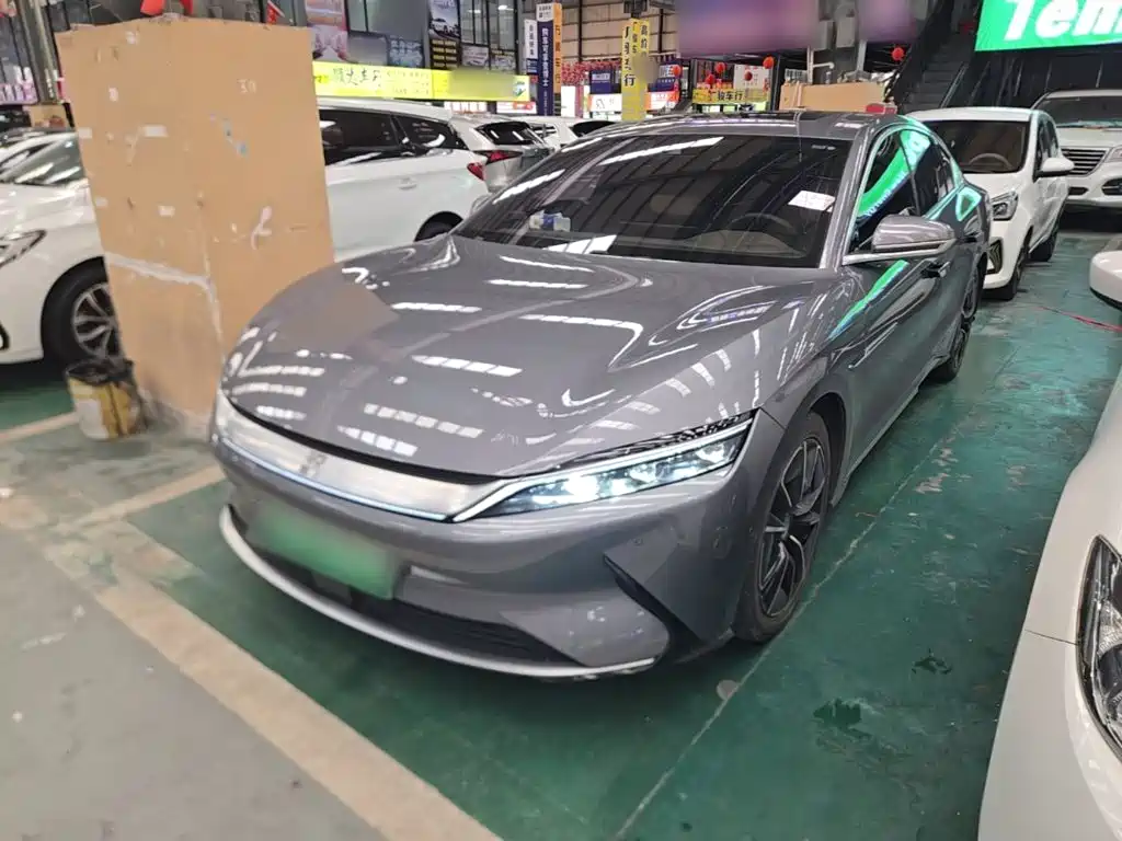 BYD Han — миниатюра 2