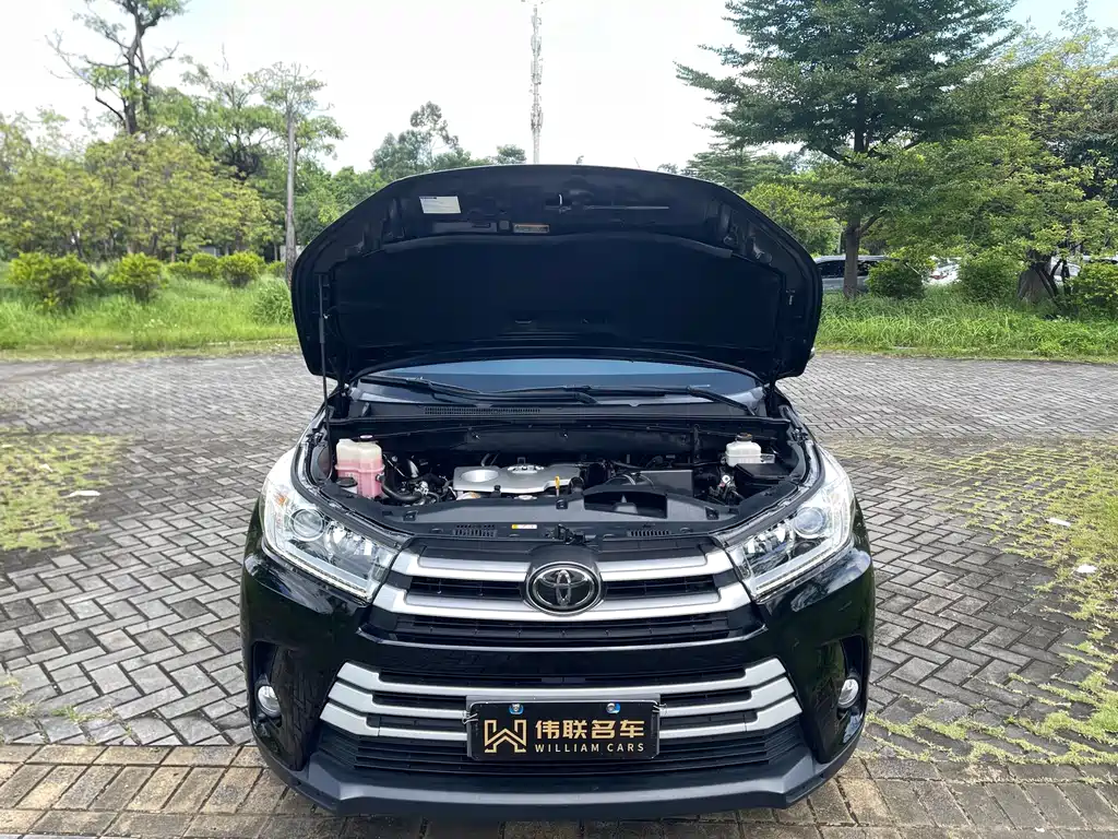 Toyota Highlander — миниатюра 21