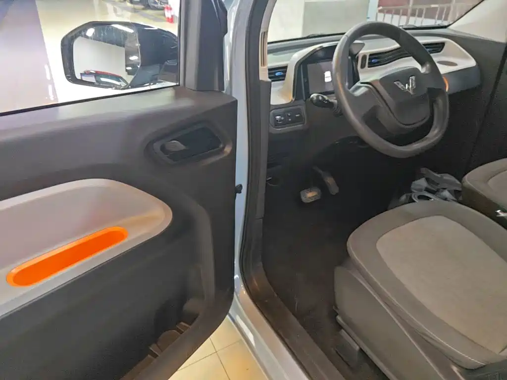 Wuling MINIEV — миниатюра 16