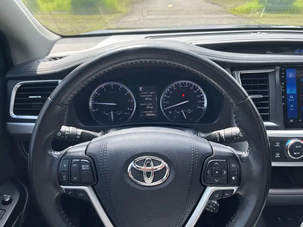 Toyota Highlander — миниатюра 9