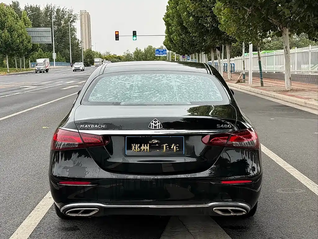 Mercedes-Benz E-Class — миниатюра 20