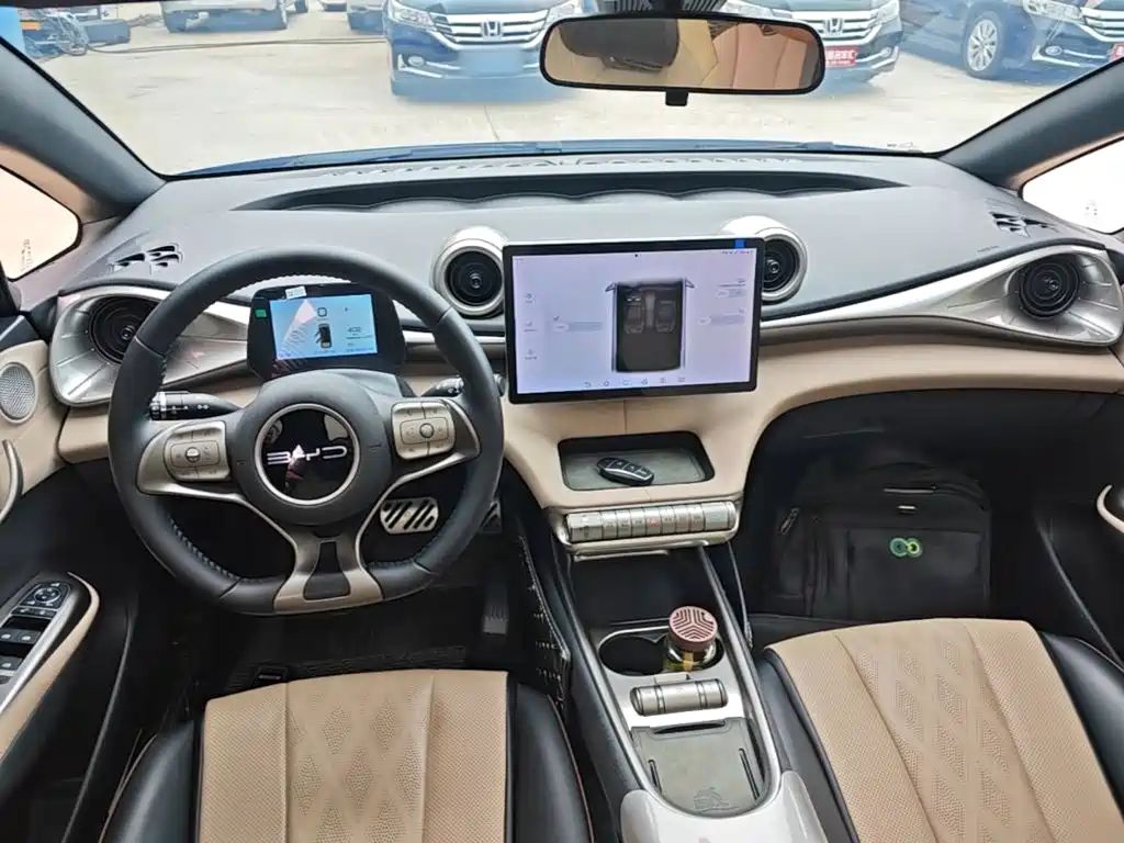 BYD Dolphin — миниатюра 10