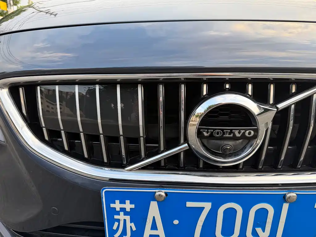 Volvo V40 — миниатюра 8