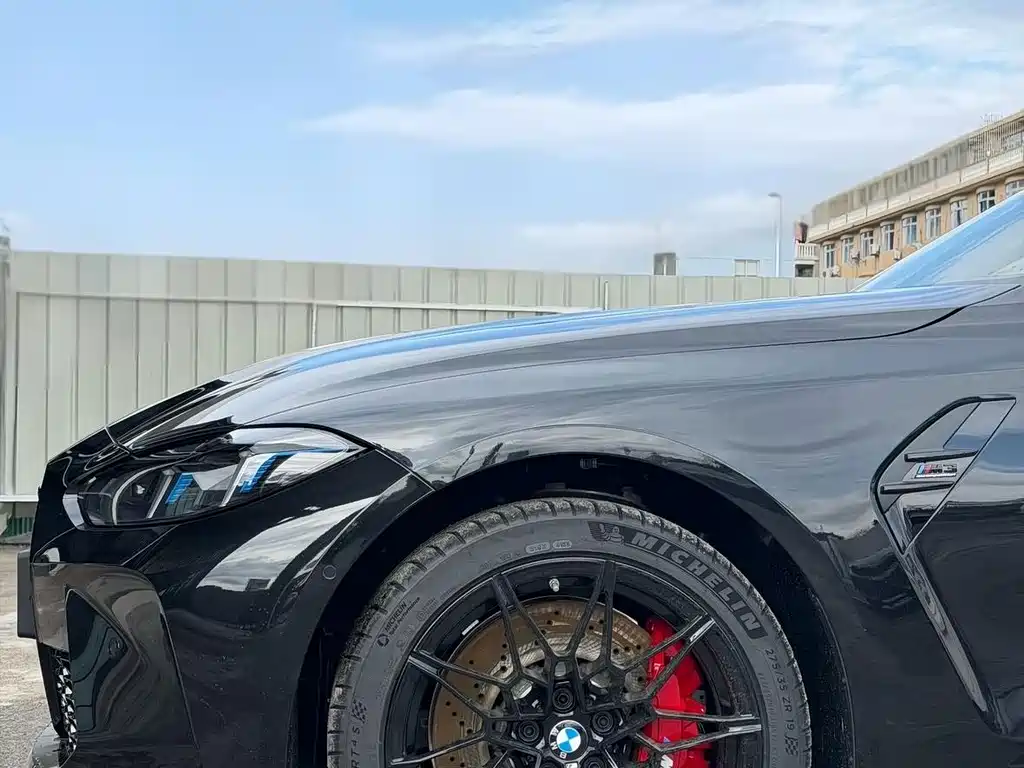 BMW M3 — миниатюра 6
