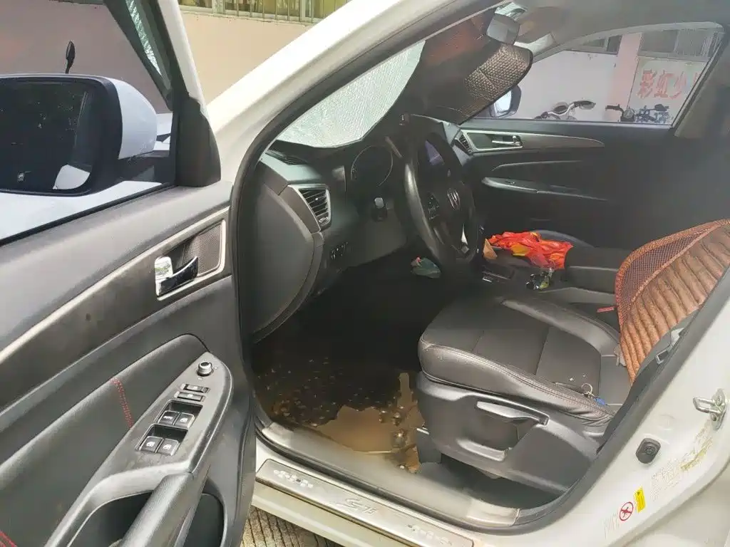 Changan CS75 — миниатюра 12