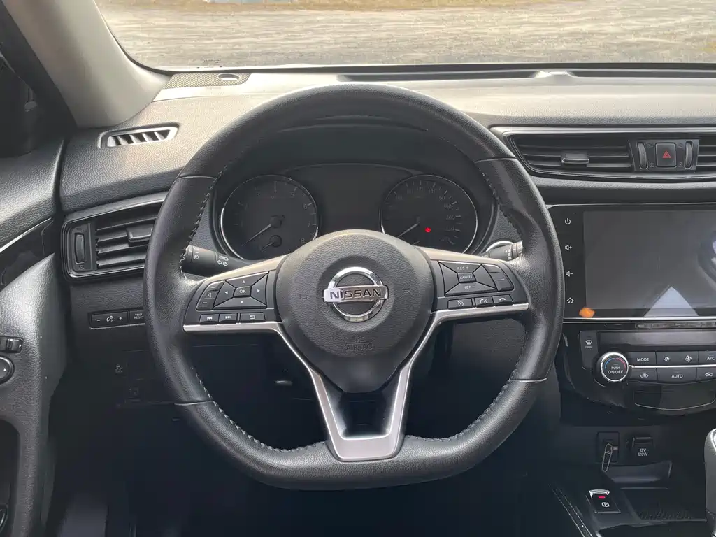 Nissan X-Trail — миниатюра 13