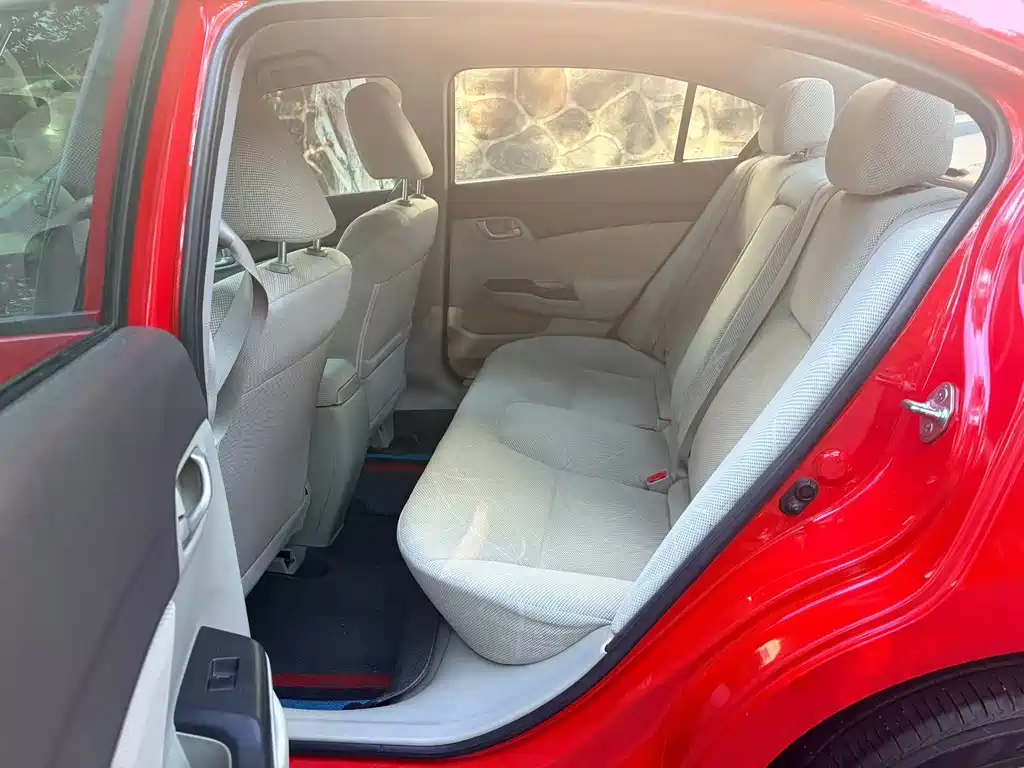 Honda Civic — миниатюра 6